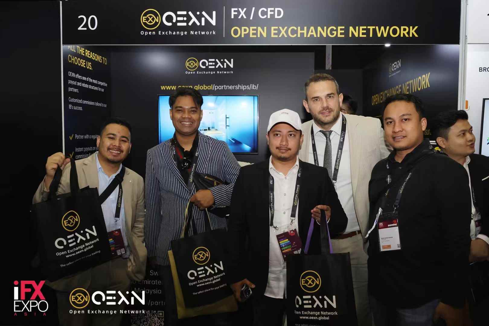 OEXN平台：便捷出入金流程资金实时到账
