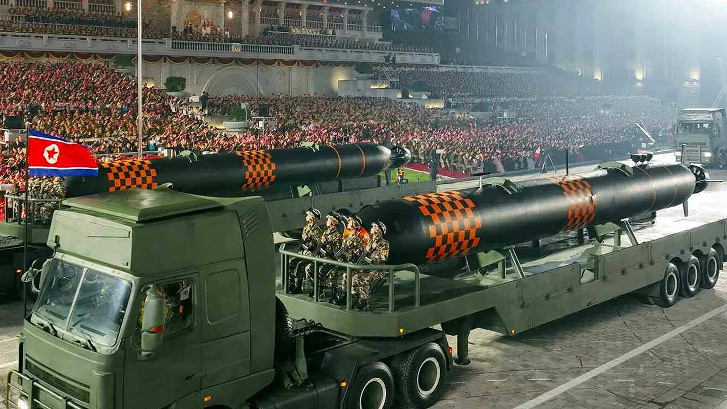 中国两款“波塞冬”潜艇，潜伏海底引爆核弹，专打美日舰队和港口